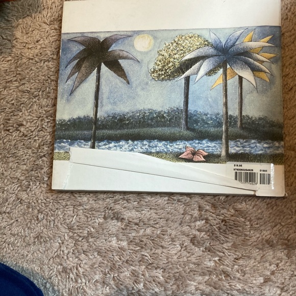 Where the wild things are hardcover book with sleeve cover - Picture 4 of 4